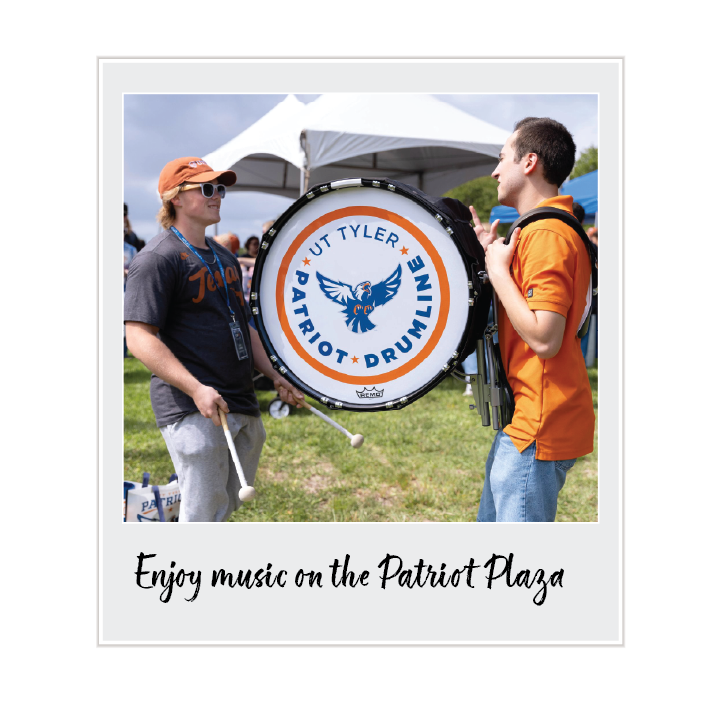 Enjoy music on the Patriot Plaza