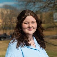 Abigail Smith Headshot