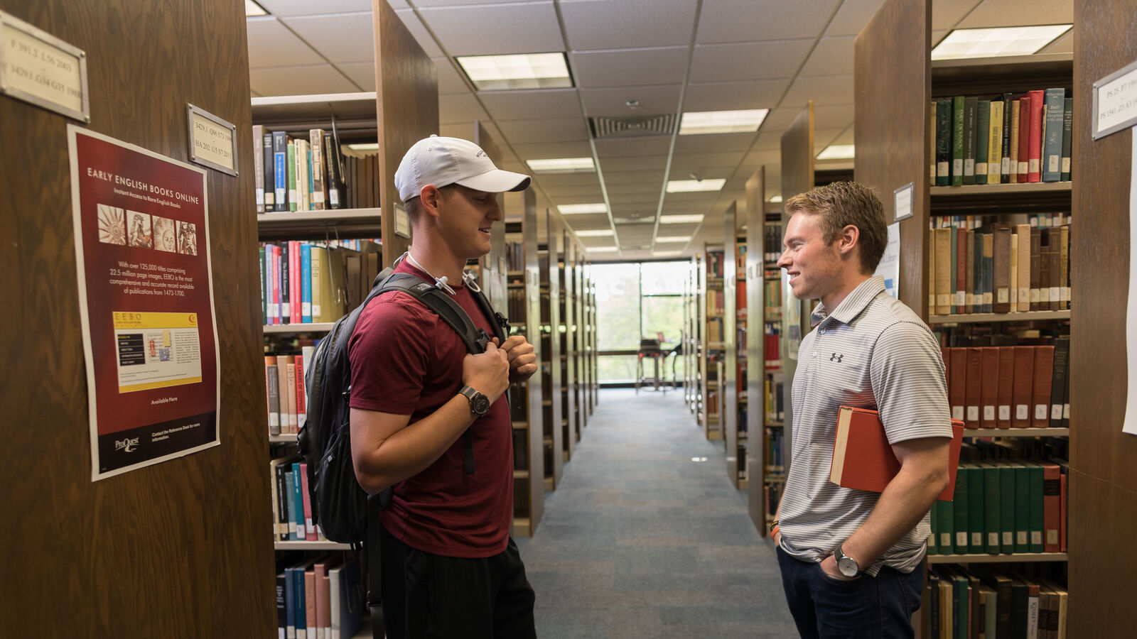 UT Tyler students in the Muntz library