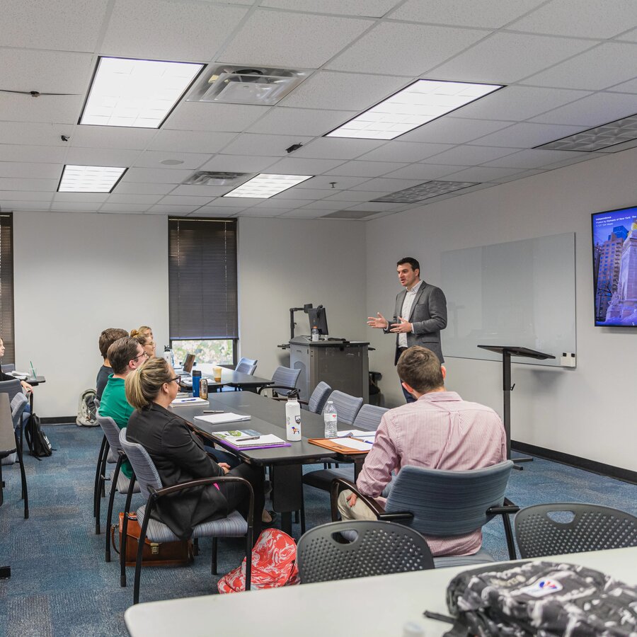 Wide shot of clinical psychology lecture 