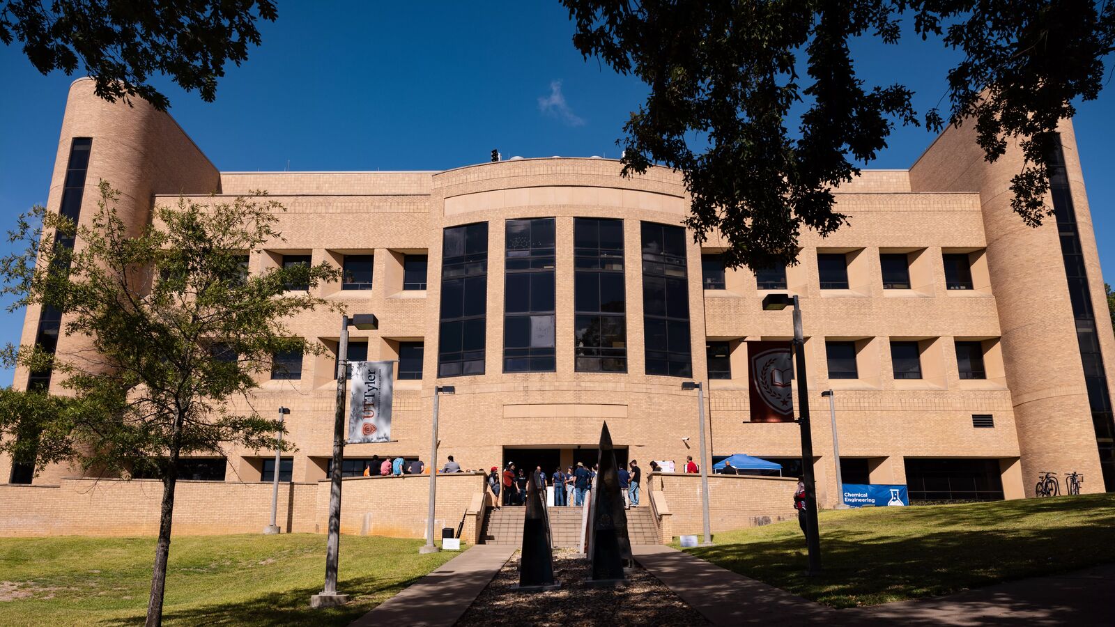 Outside UT Tyler's College of Engineering during the Ratliff relays