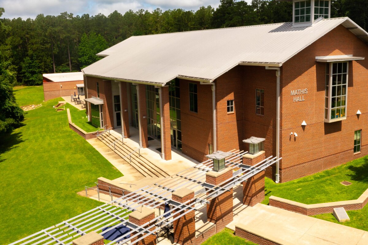 Mathis Hall at the Palestine Campus