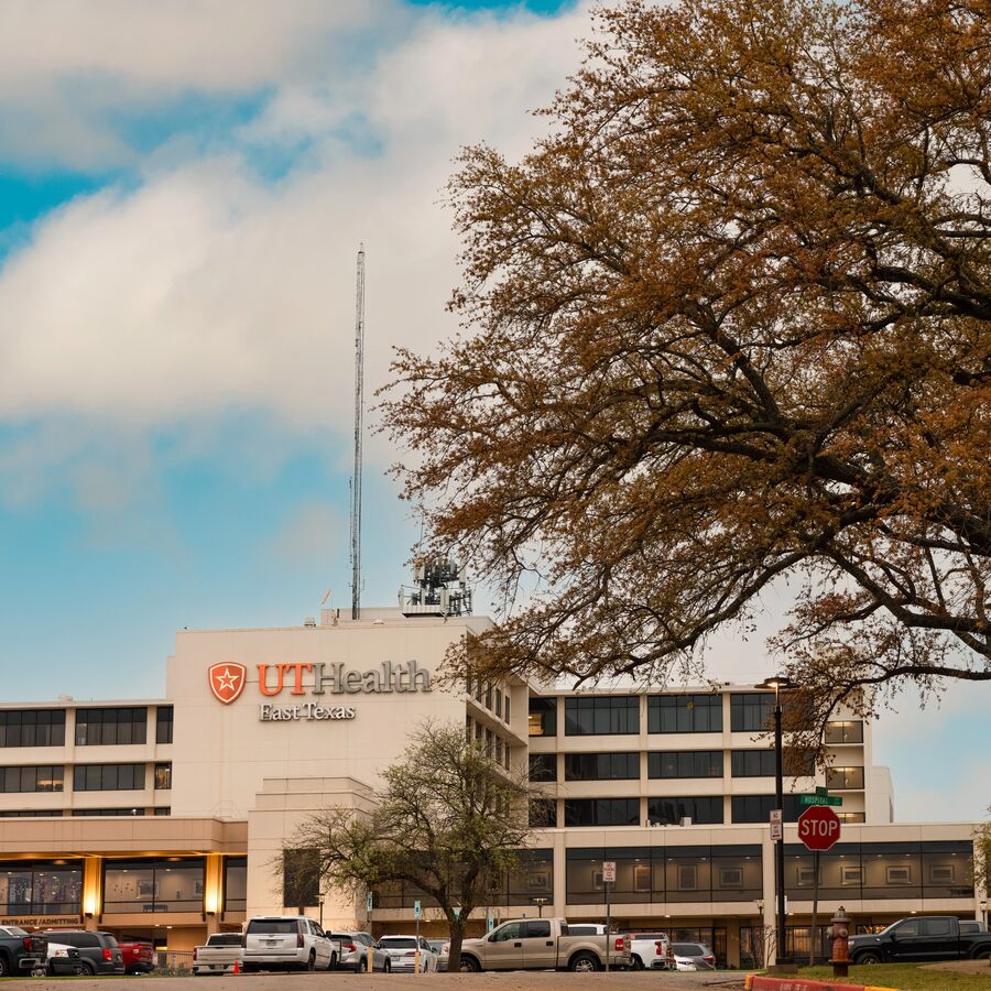 Exterior of UT Tyler health building