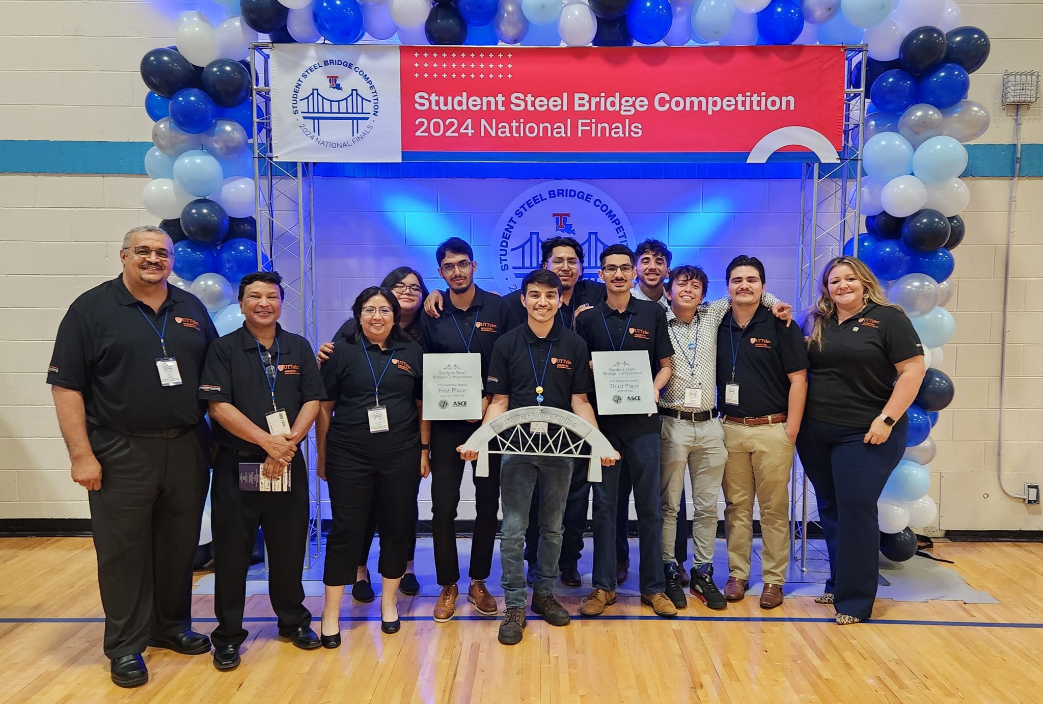 Steel Bridge Team at Nationals