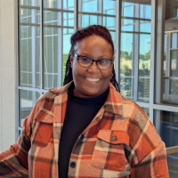 headshot of Felicia Garrett