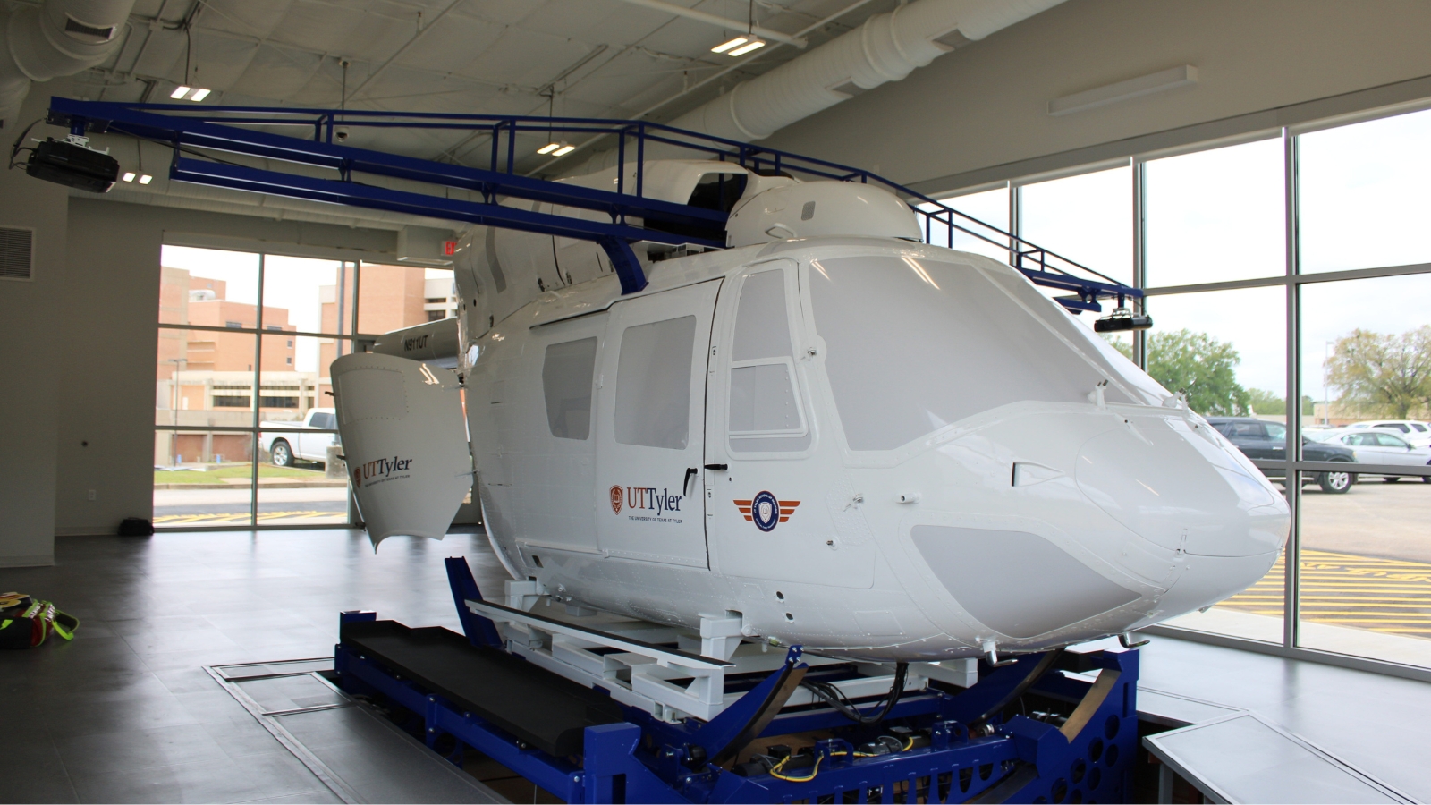 Helicopter simulator