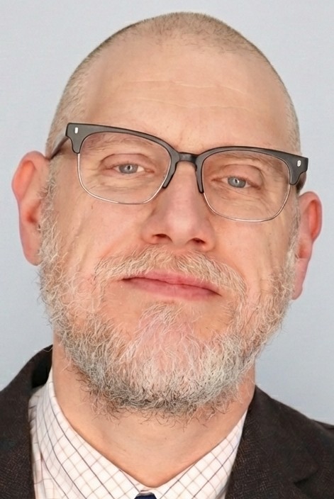 Dr. Marcus Hensel