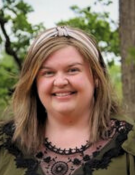 photo of professor Lauren Deaton